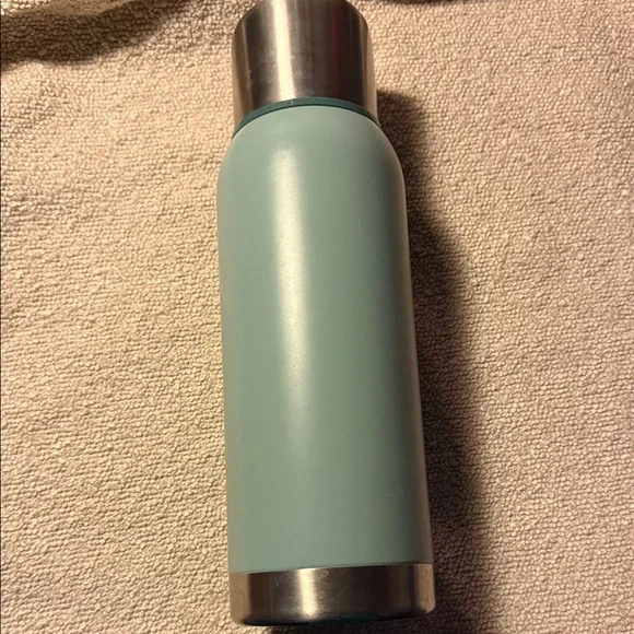 Stanley Special Edition Teal Thermos - Picture 2 of 5